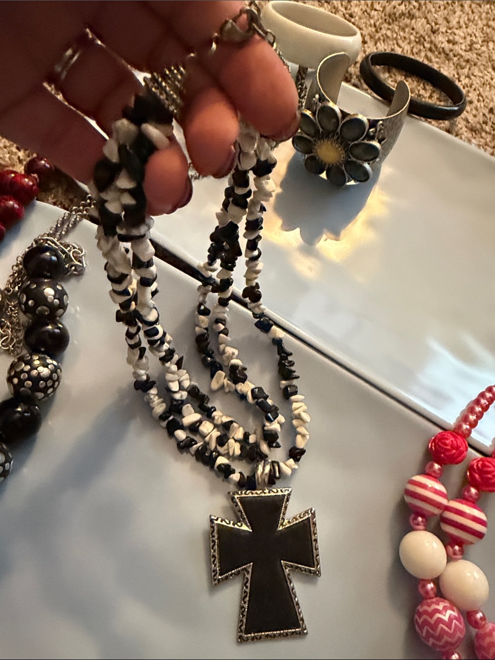 Statement Pieces - Picture 3 of 9